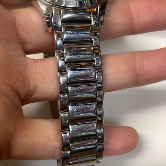 Coach Classic Silver Ladies Wristwatch with Etched Face​ - Picture 6 of 9